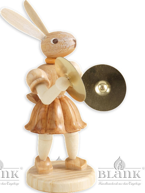 Blank Osterhase mit Becken Blank Osterhase mit Becken