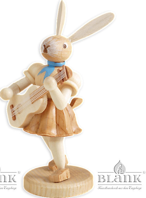 Blank Osterhase mit Gitarre