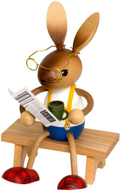 Drechslerei Kuhnert Hase mit Kaffee und Zeitung Drechslerei Kuhnert Hase mit Kaffee und Zeitung