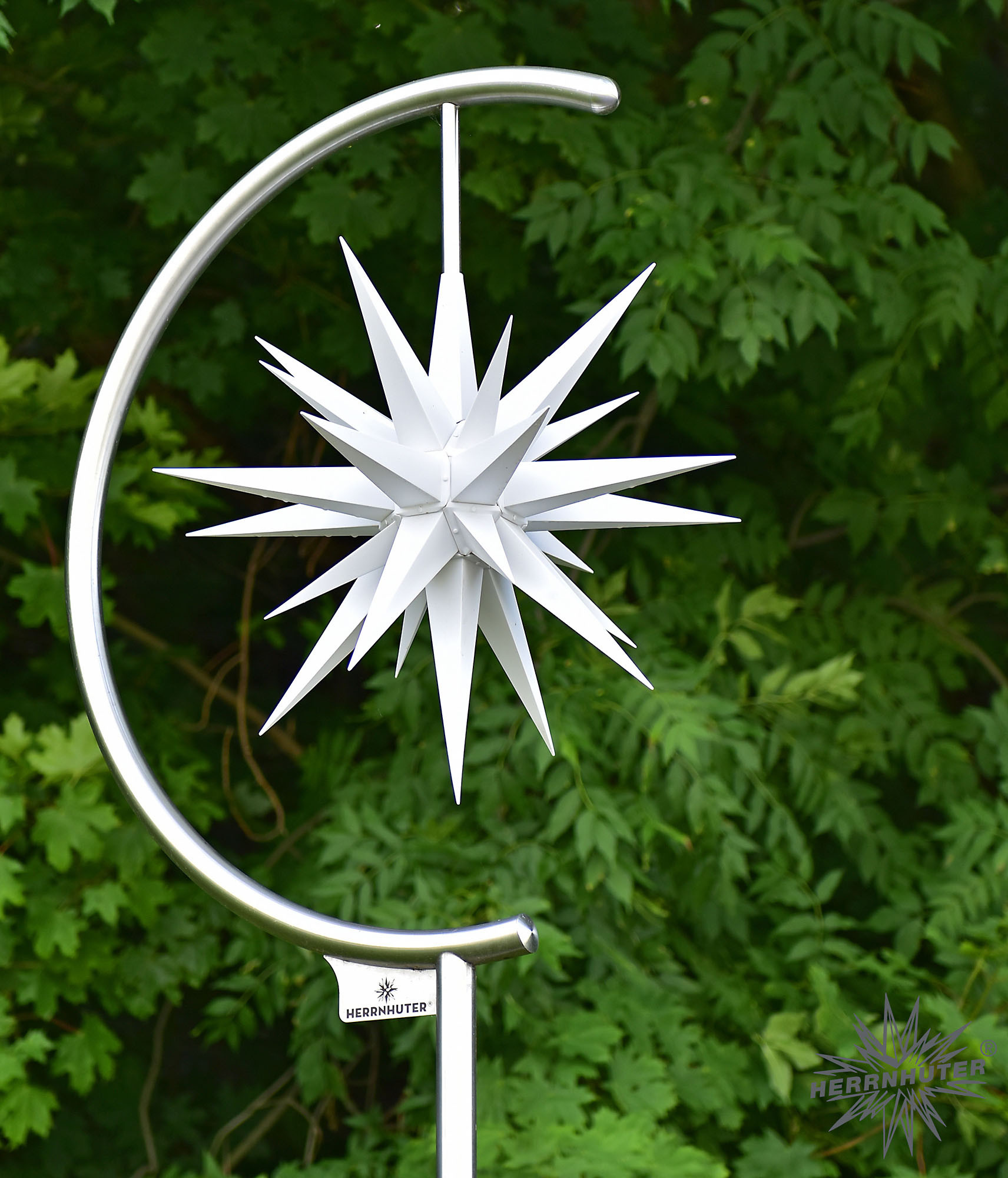 Herrnhuter Stern Sternenleuchte für Außenbereich mit Kunststoffstern A7 - weiß, ø 68cm Herrnhuter Stern Sternenleuchte für Außenbereich mit Kunststoffstern A7 - weiß, ø 68cm