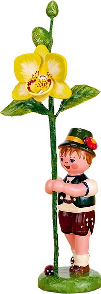 Hubrig Volkskunst Blumenkind - Junge mit Orchidee Hubrig Volkskunst Blumenkind - Junge mit Orchidee