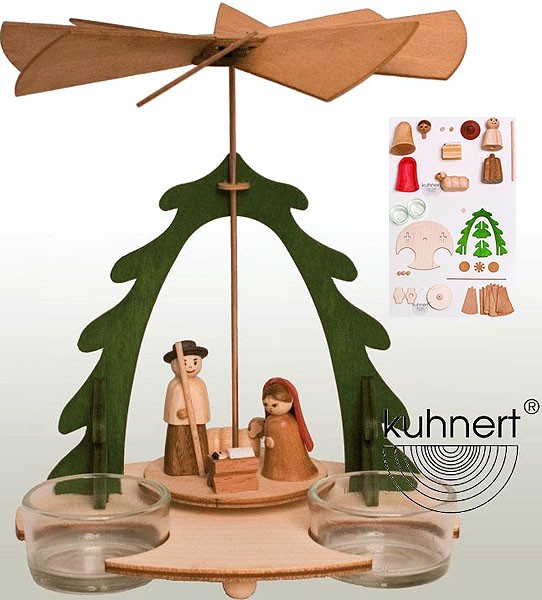 Bastelset Pyramide mit Krippefiguren Bastelset Pyramide mit Krippefiguren