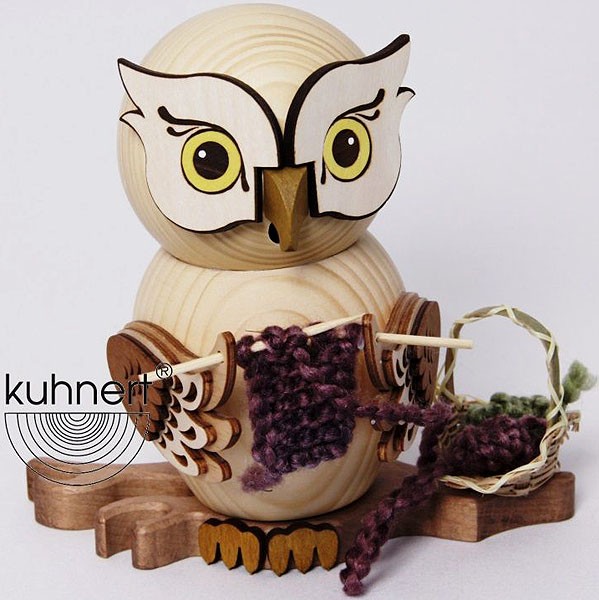 Drechslerei Kuhnert Räucherfigur Strickeule Drechslerei Kuhnert Räucherfigur Strickeule