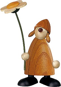 Björn Köhler Gratulantin Susi mit Blume, stehend, gelb Björn Köhler Gratulantin Susi mit Blume, stehend, gelb