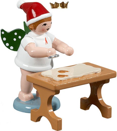 Ellmann Weihnachtsengel mit Ausstechform am Tisch, mit Krone Ellmann Weihnachtsengel mit Ausstechform am Tisch, mit Krone
